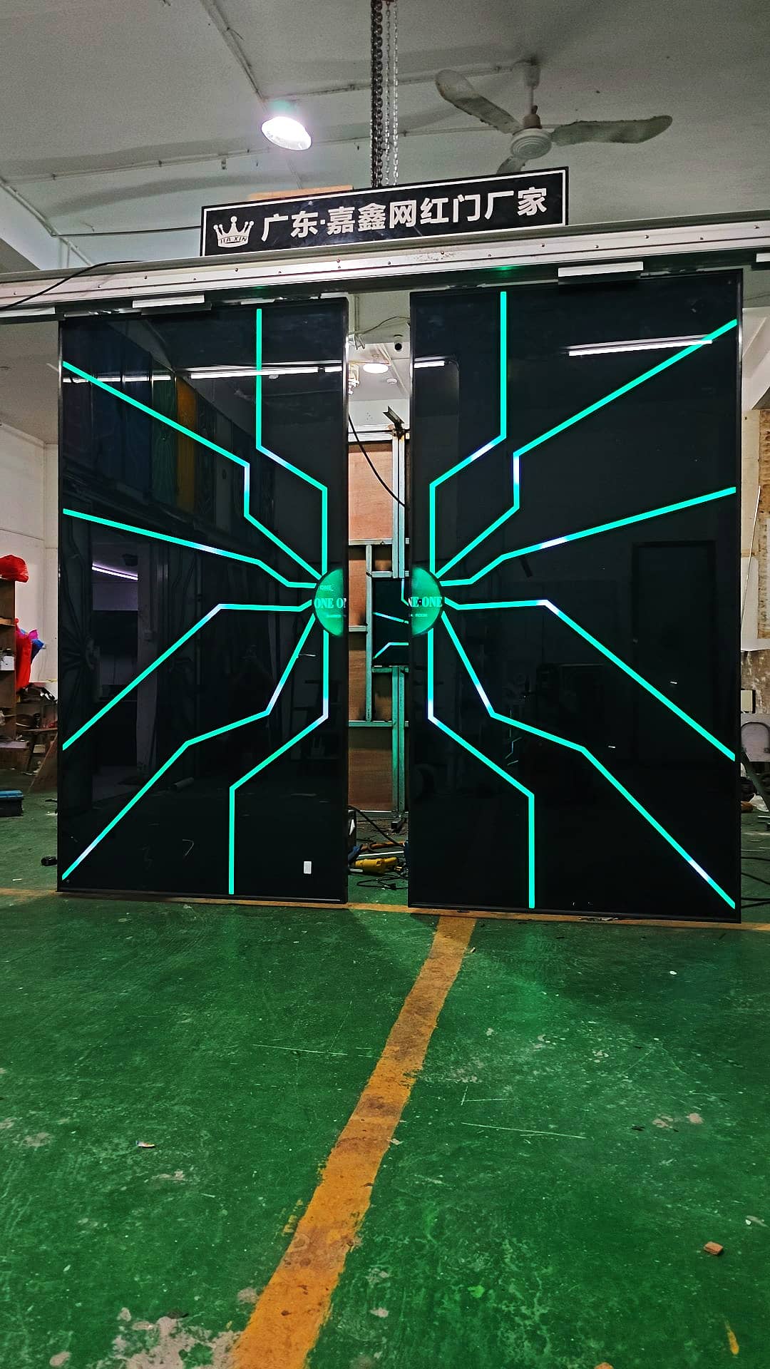 包厢网红门 有效隔音 电动感应门 承接工程