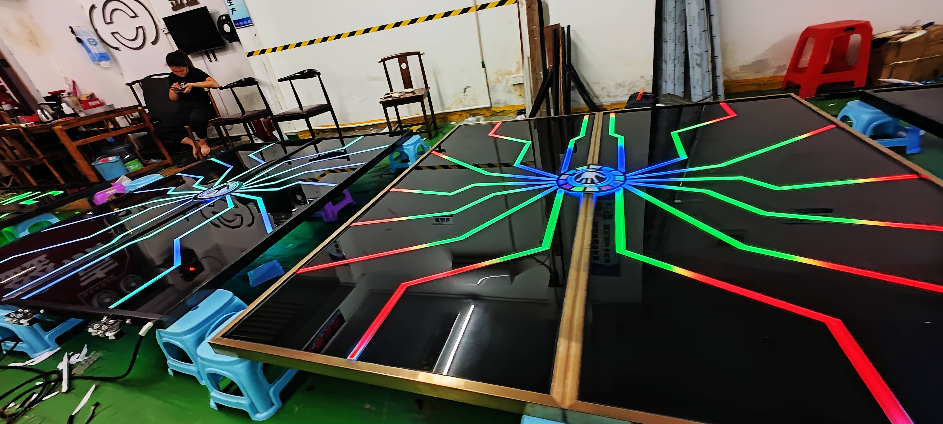 厕所网红门 透明掌纹门