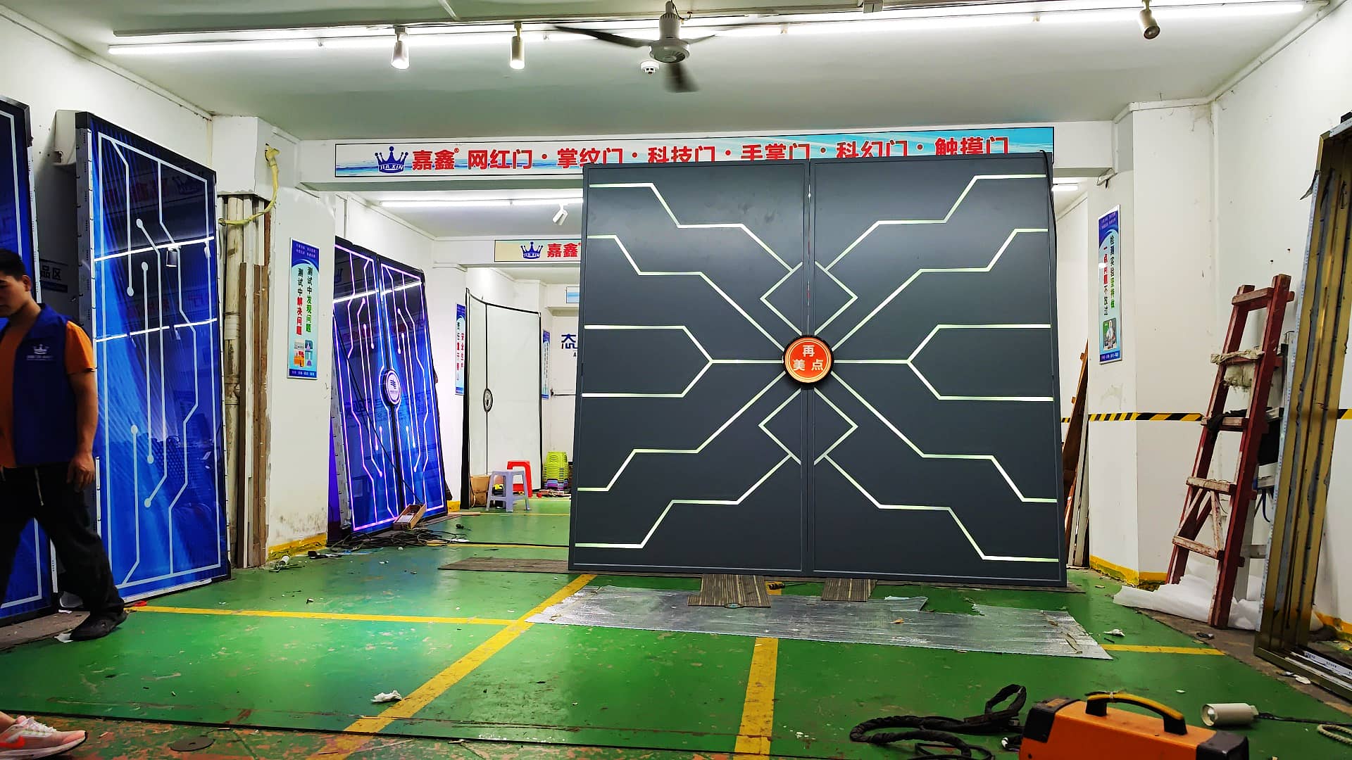 触摸科幻自动门 家装网红门