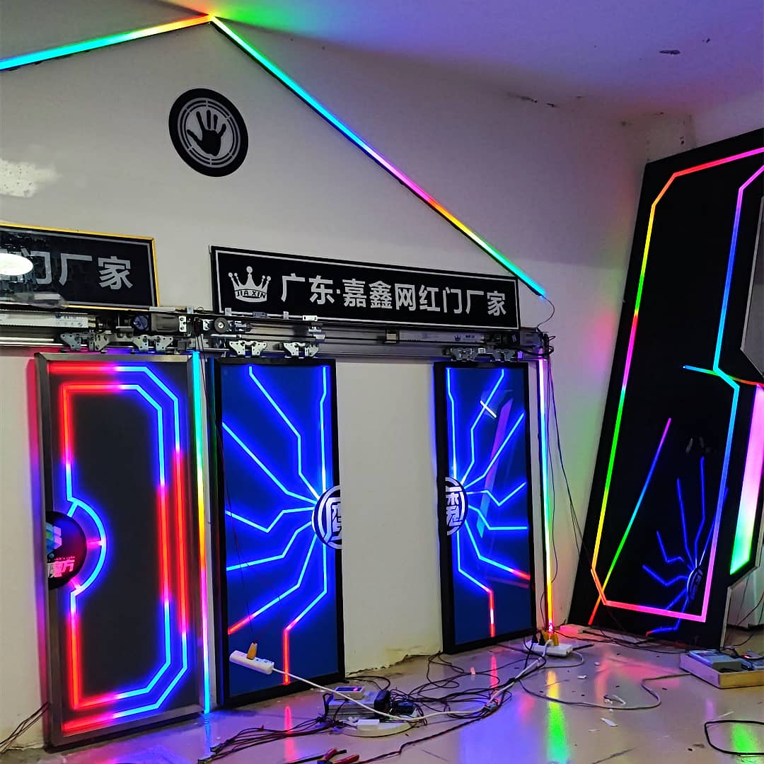 电竞馆掌纹门 嘉鑫手部感应电动门