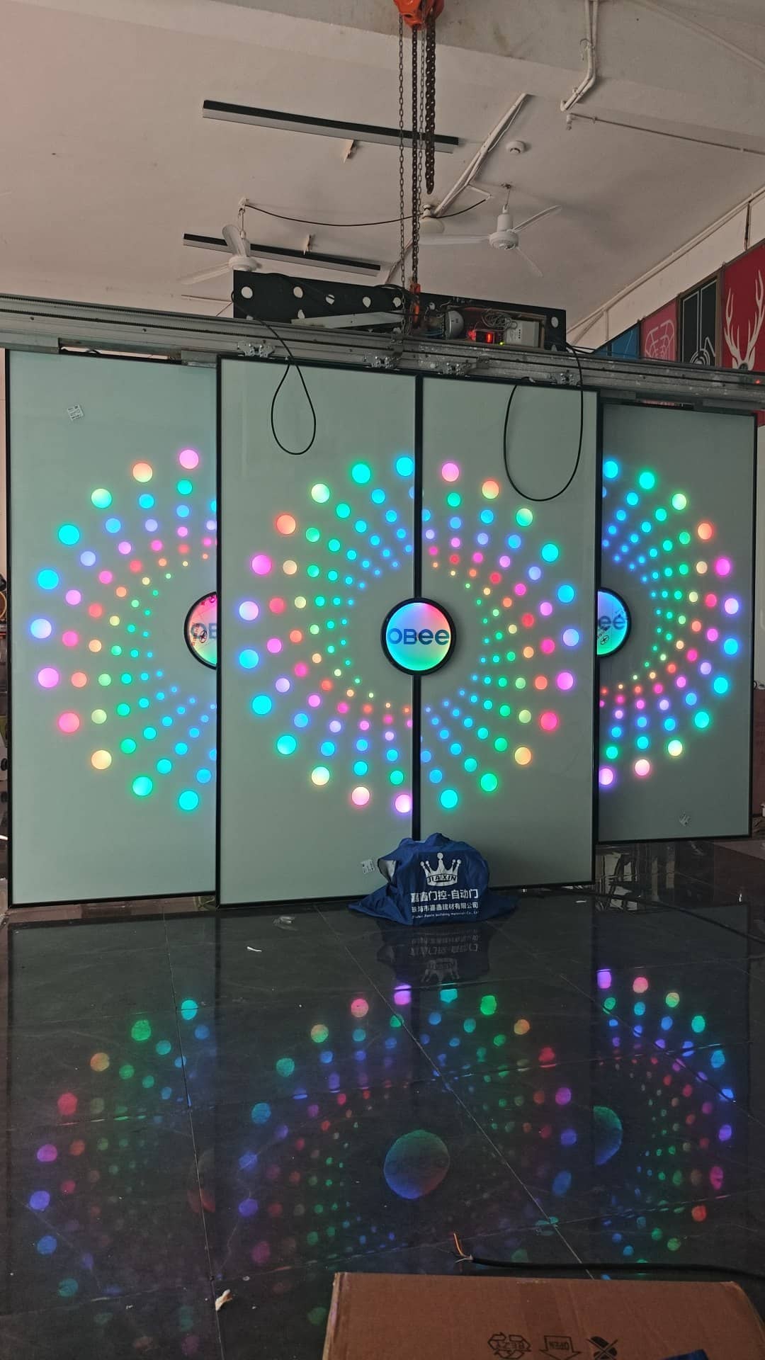 电子机关科技门