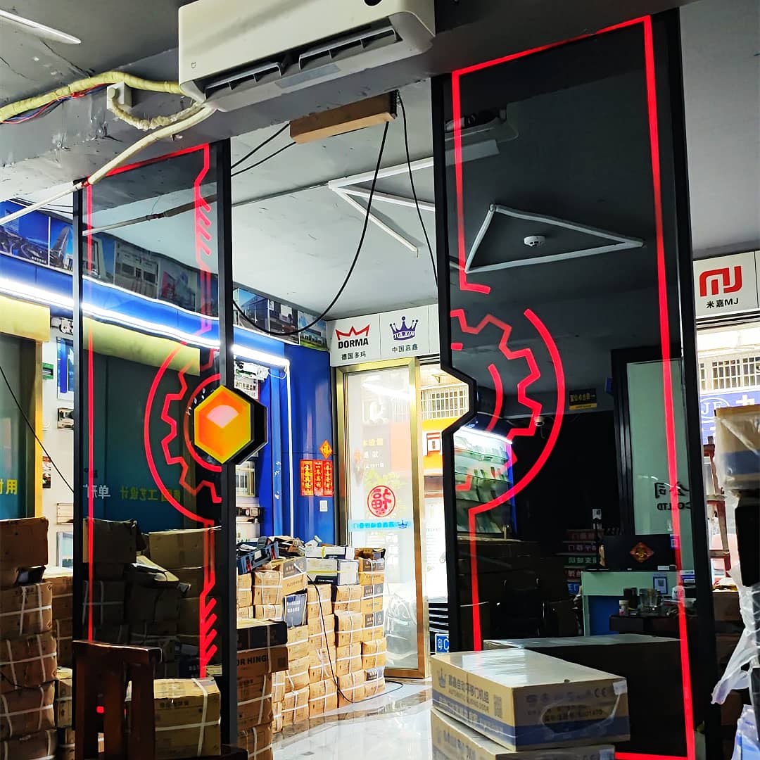 感应网红门 全自动高科技门